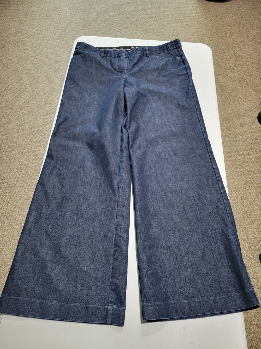 Express Women's Wide-Leg Jeans in Dark Blue